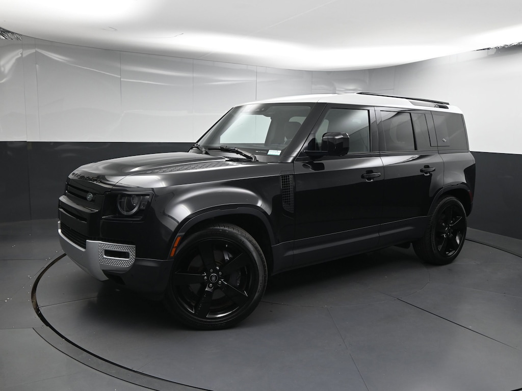 Used 2021 Land Rover Defender SE 110 SE AWD