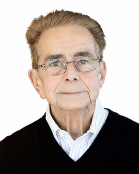 Staff member Dennis Filchak  from ID_45492d291a5a