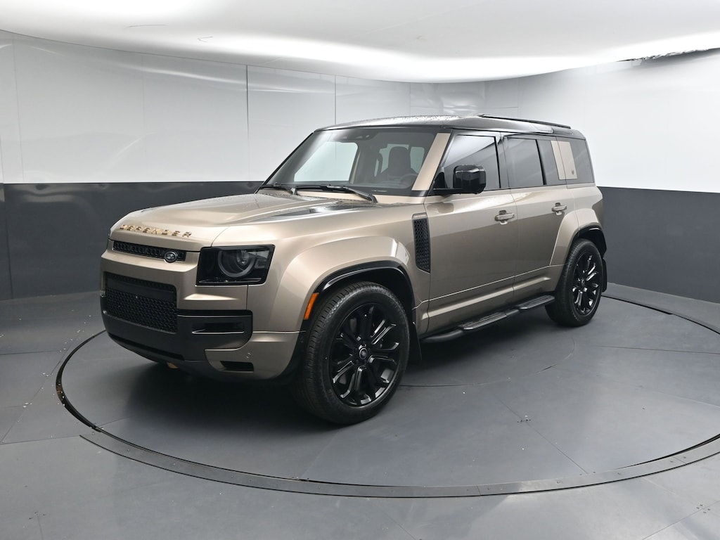 Used 2025 Land Rover Defender OCTA 110 P635 OCTA