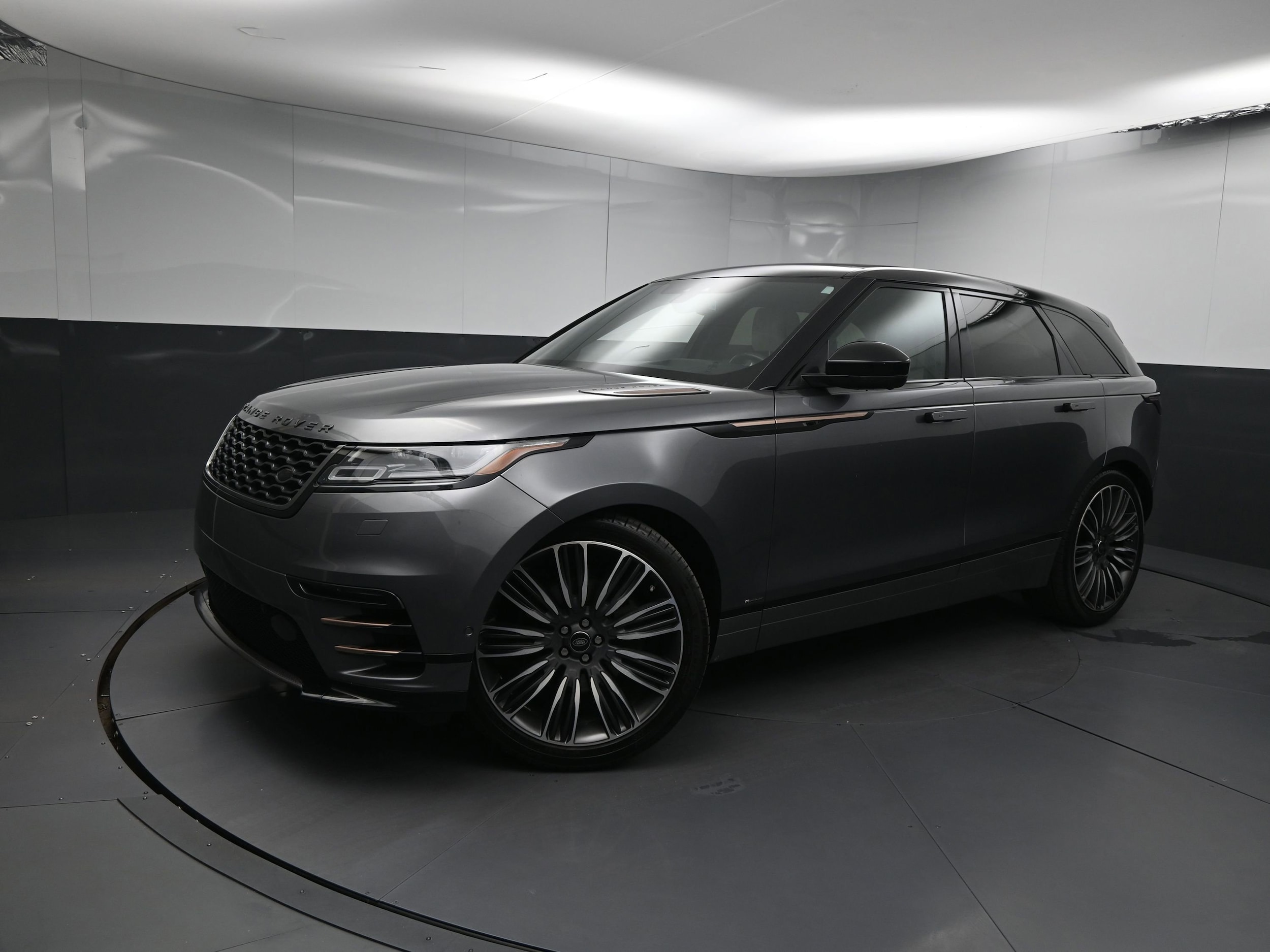 2018 Land Rover Range Rover Velar First Edition