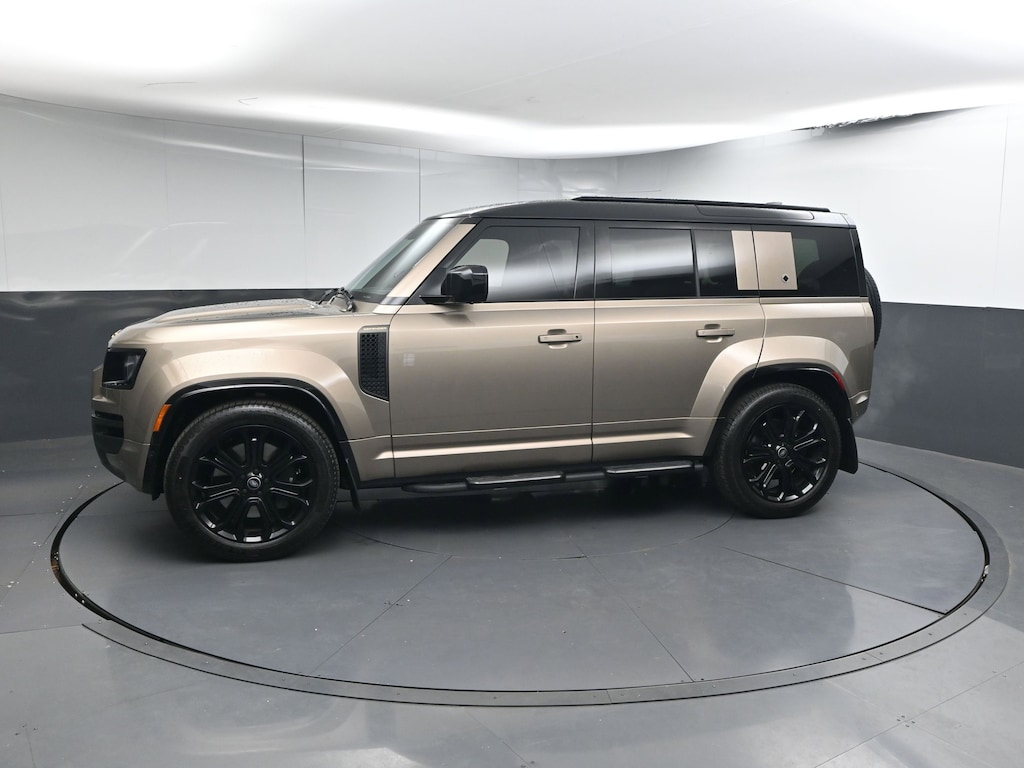 Used 2025 Land Rover Defender OCTA 110 P635 OCTA