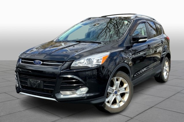 2015 Ford Escape Titanium's photo
