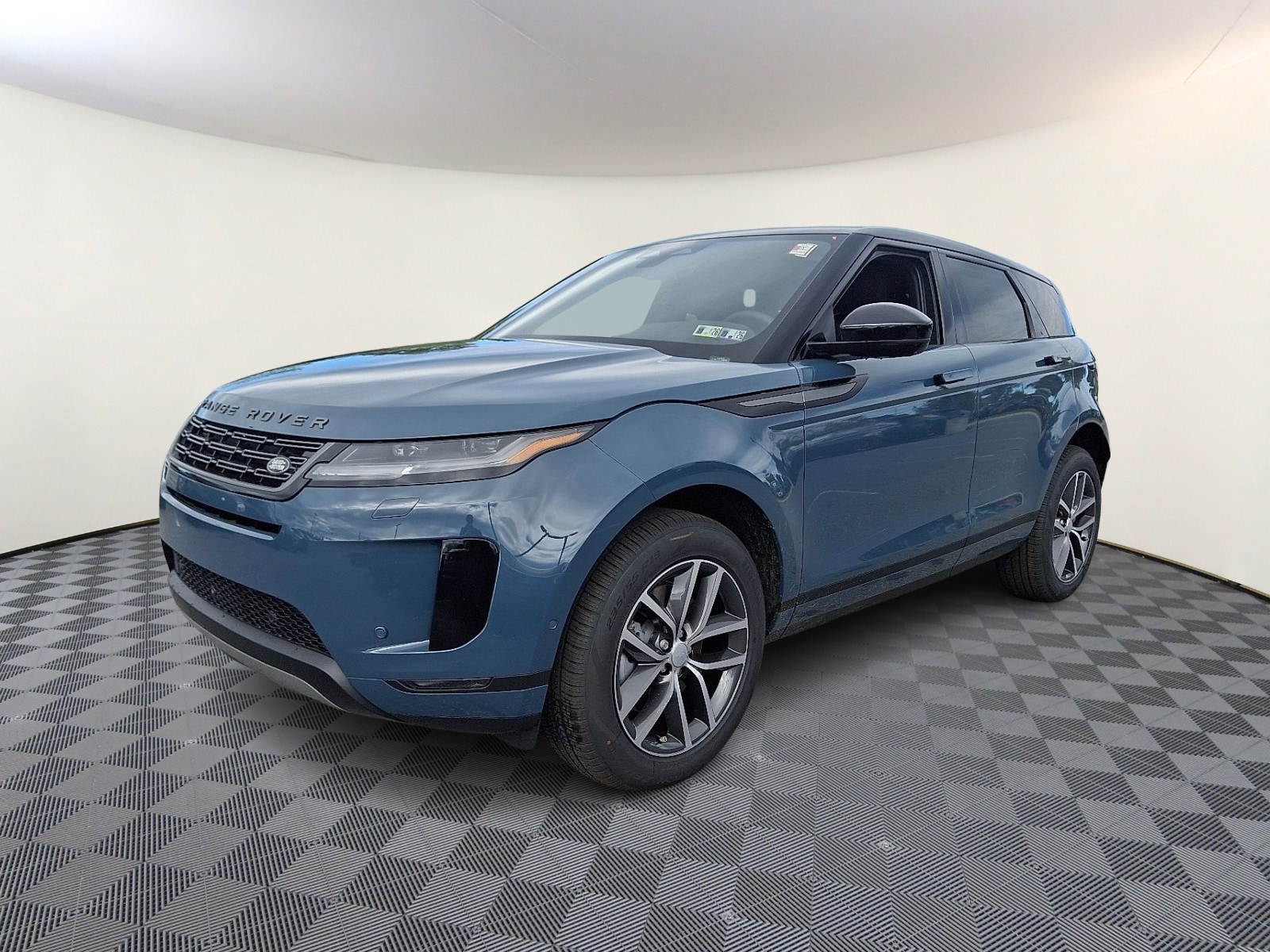 2026 Land Rover Range Rover Evoque S