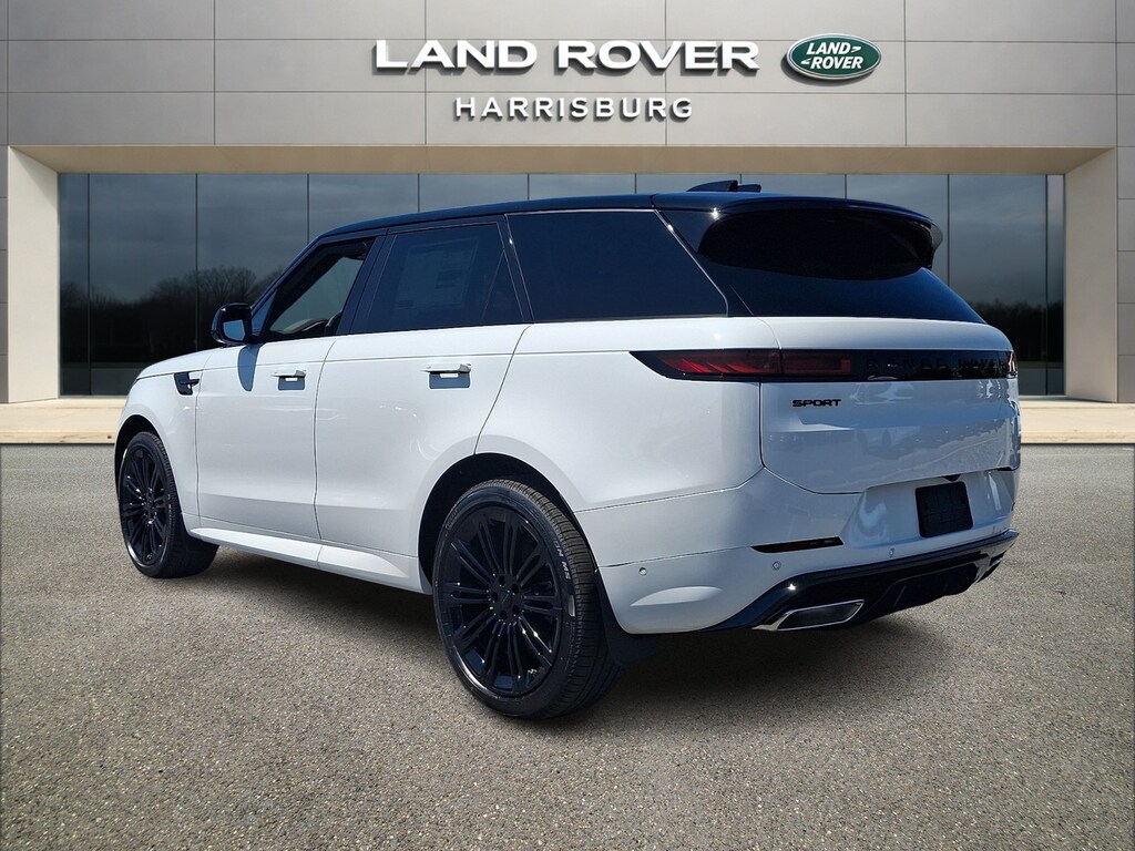 New 2026 Land Rover Range Rover Sport Dynamic SE SUV