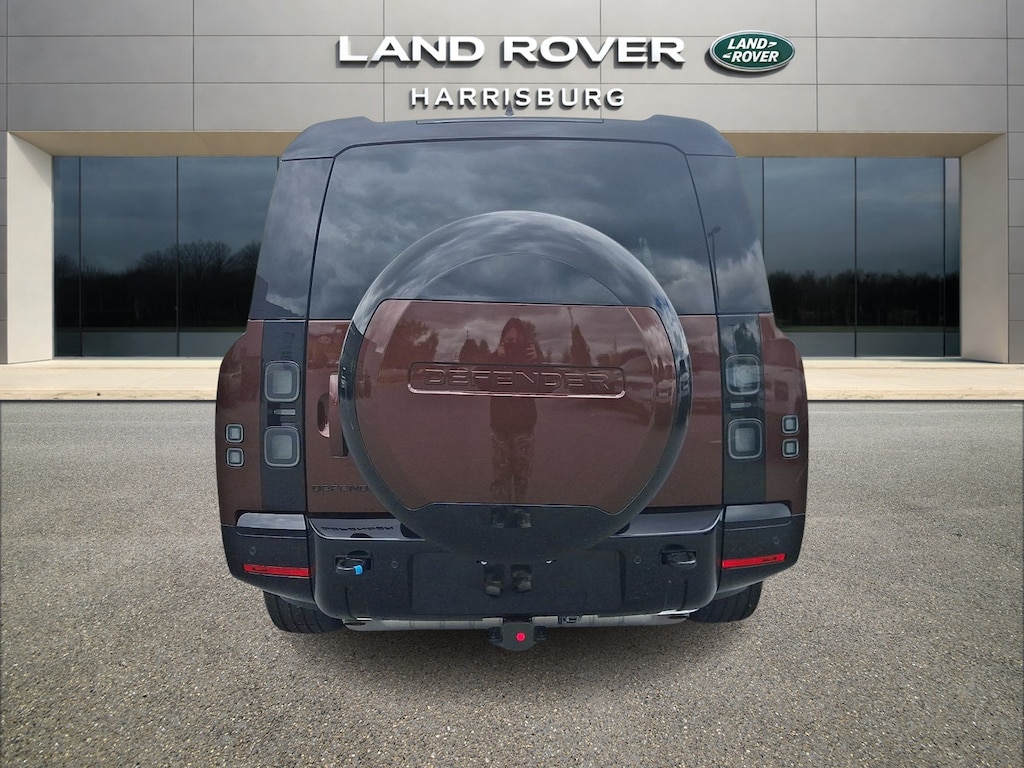 New 2026 Land Rover Defender 130 X-Dynamic SE SUV