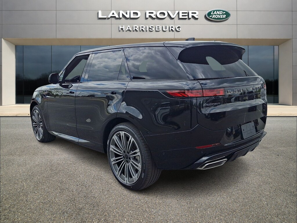 New 2026 Land Rover Range Rover Sport Dynamic SE SUV