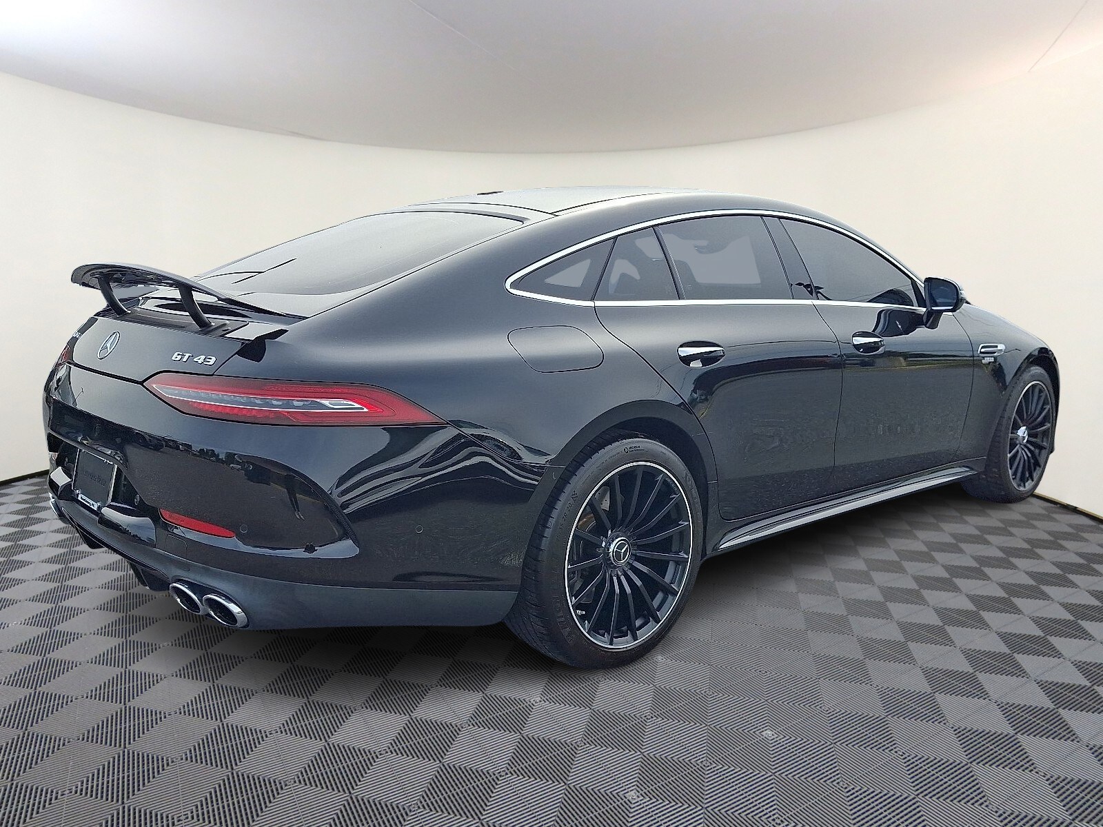 2022 Mercedes Benz AMG GT photo 4