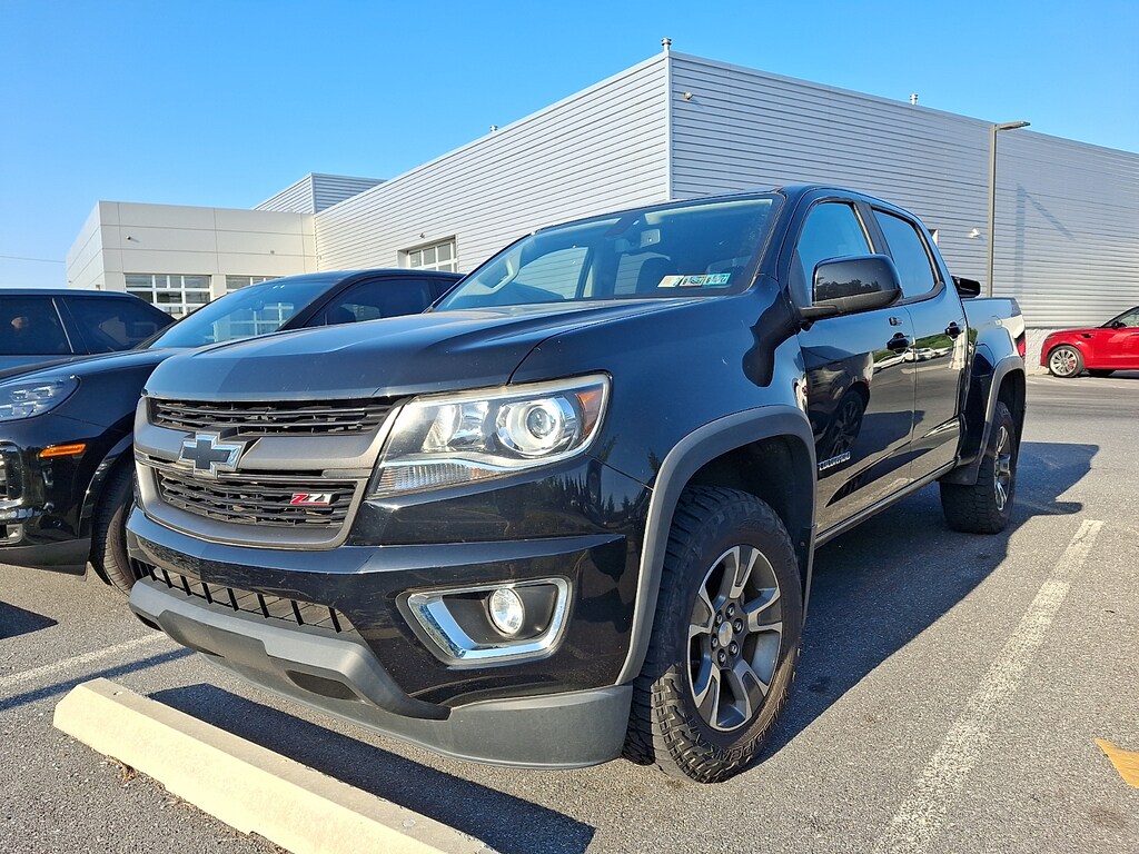 Used 2017 Chevrolet Colorado Z71 Truck Crew Cab