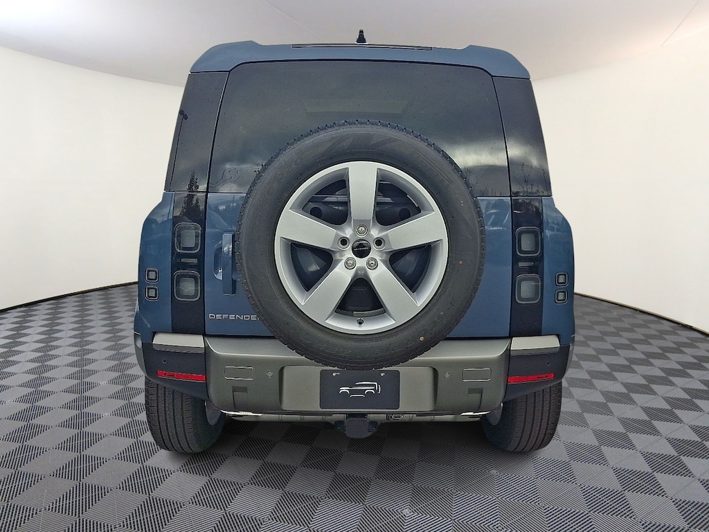 New 2026 Land Rover Defender 110 S 300PS SUV