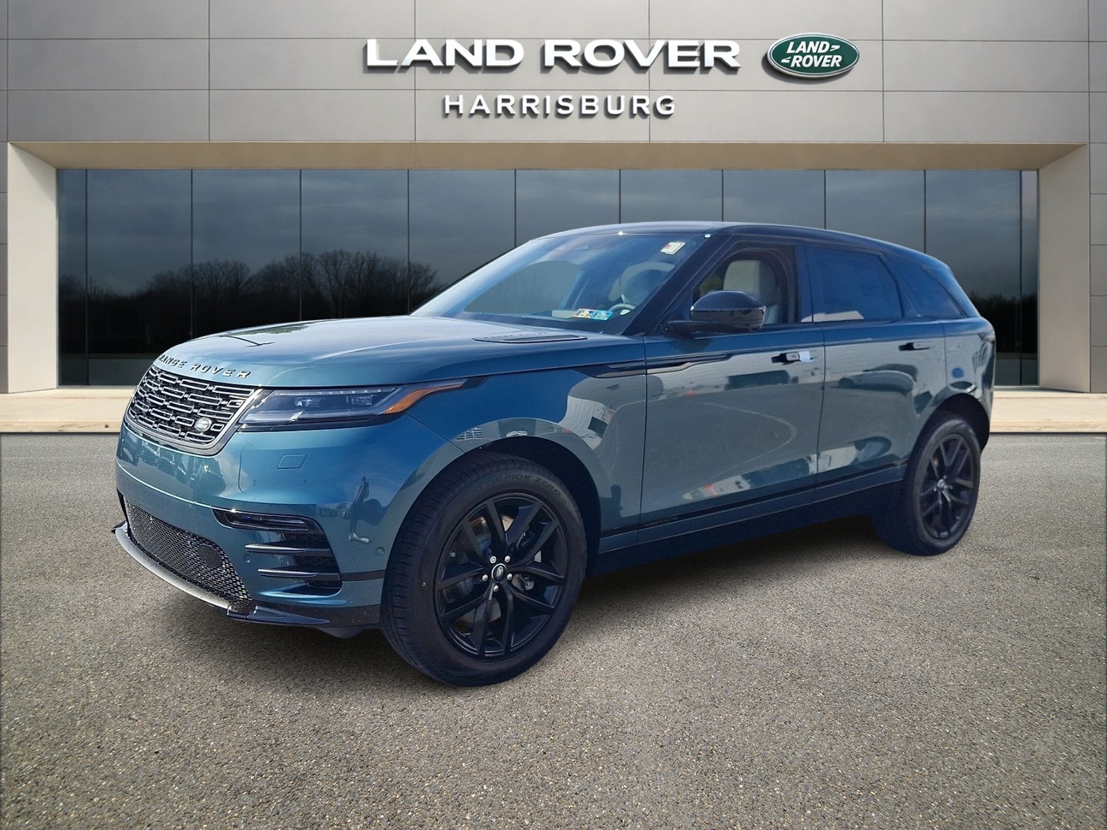2026 Land Rover Range Rover Velar Belgravia Edition P250's photo