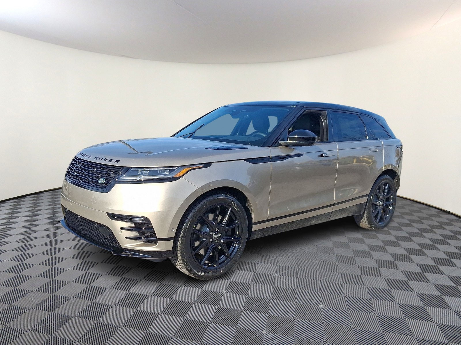 2026 Land Rover Range Rover Velar Dynamic SE's photo