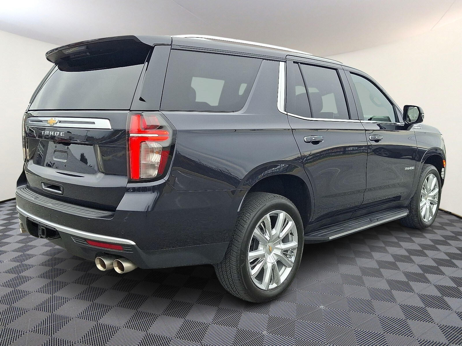 2024 Chevrolet Tahoe High Country photo 4