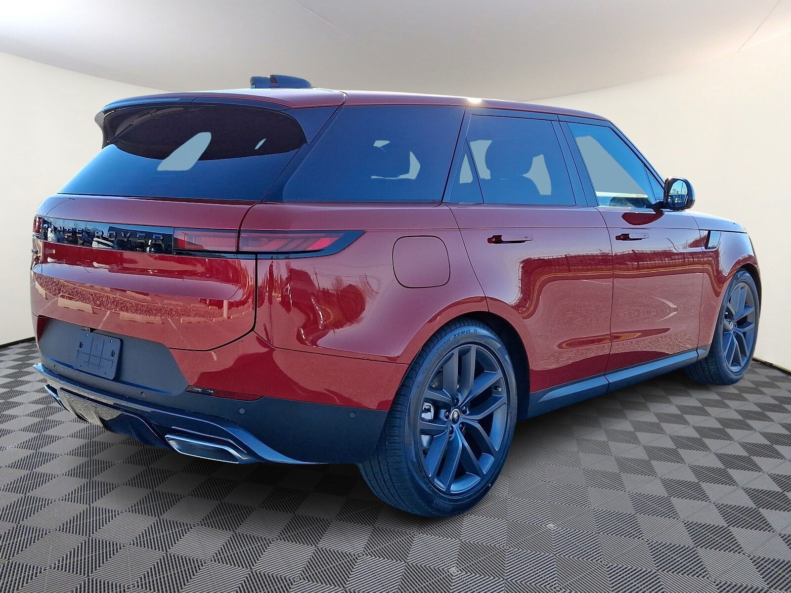 2025 Land Rover Range Rover Sport SE photo 4