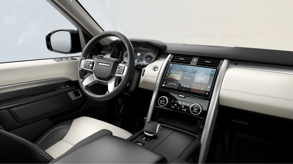 New 2026 Land Rover Discovery Dynamic SE 300PS