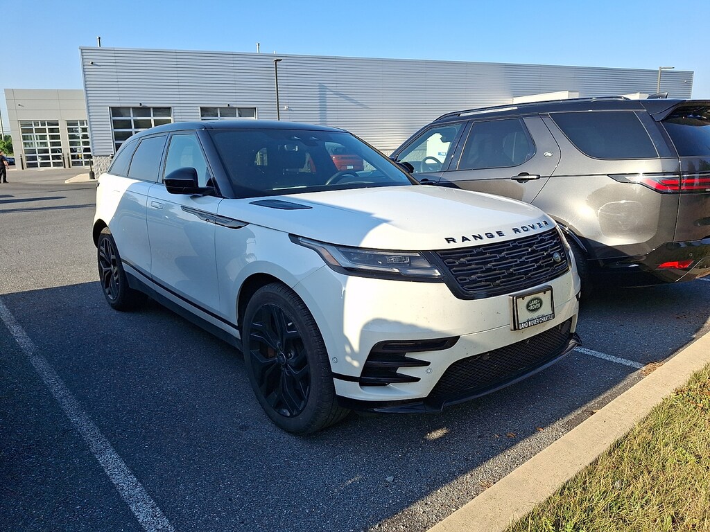 Used 2024 Land Rover Range Rover Velar P250 Dynamic SE SUV