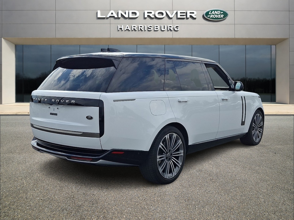 Used 2023 Land Rover Range Rover P400 SE 7 Seat SUV