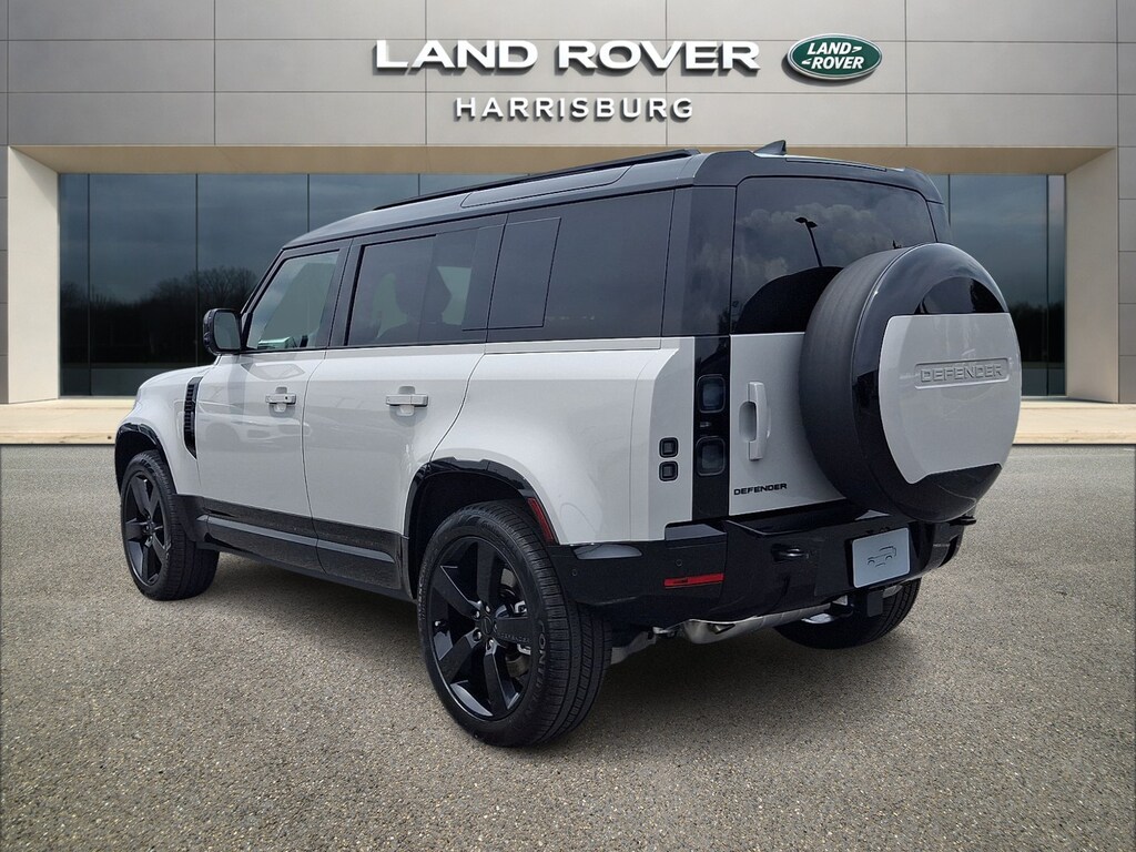 New 2026 Land Rover Defender 110 X-Dynamic SE SUV