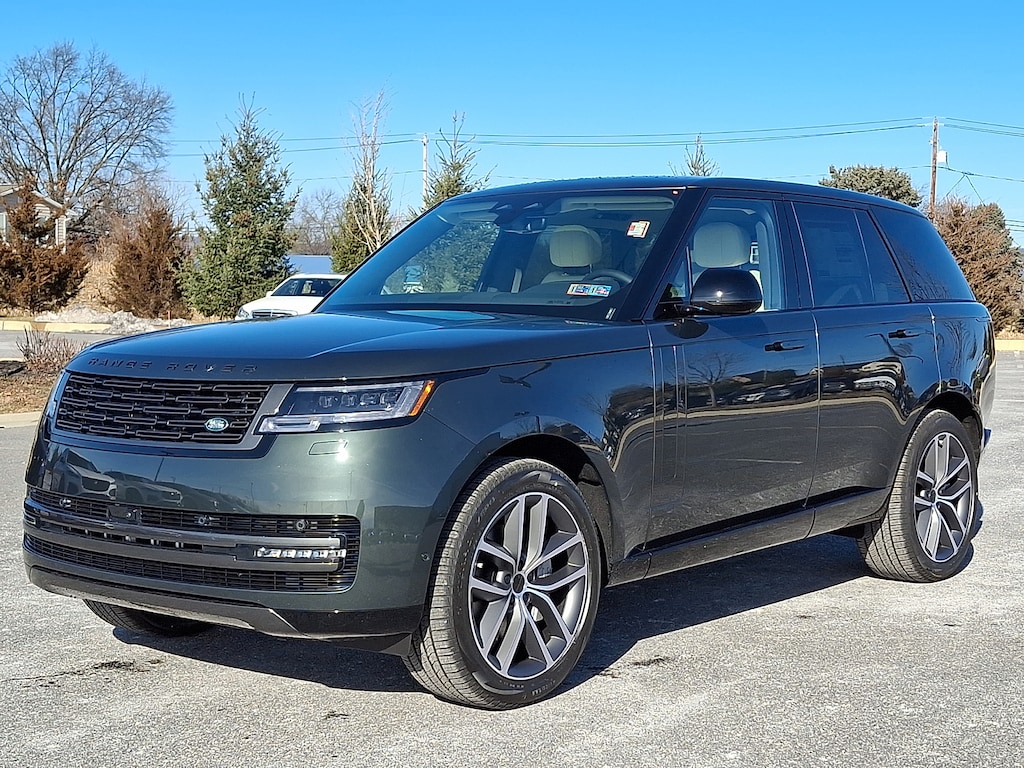 New 2026 Land Rover Range Rover SE SUV