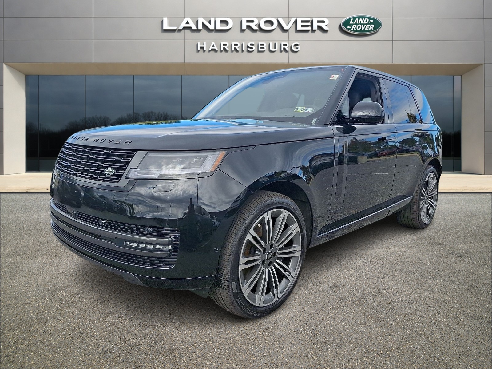 2025 Land Rover Range Rover SE