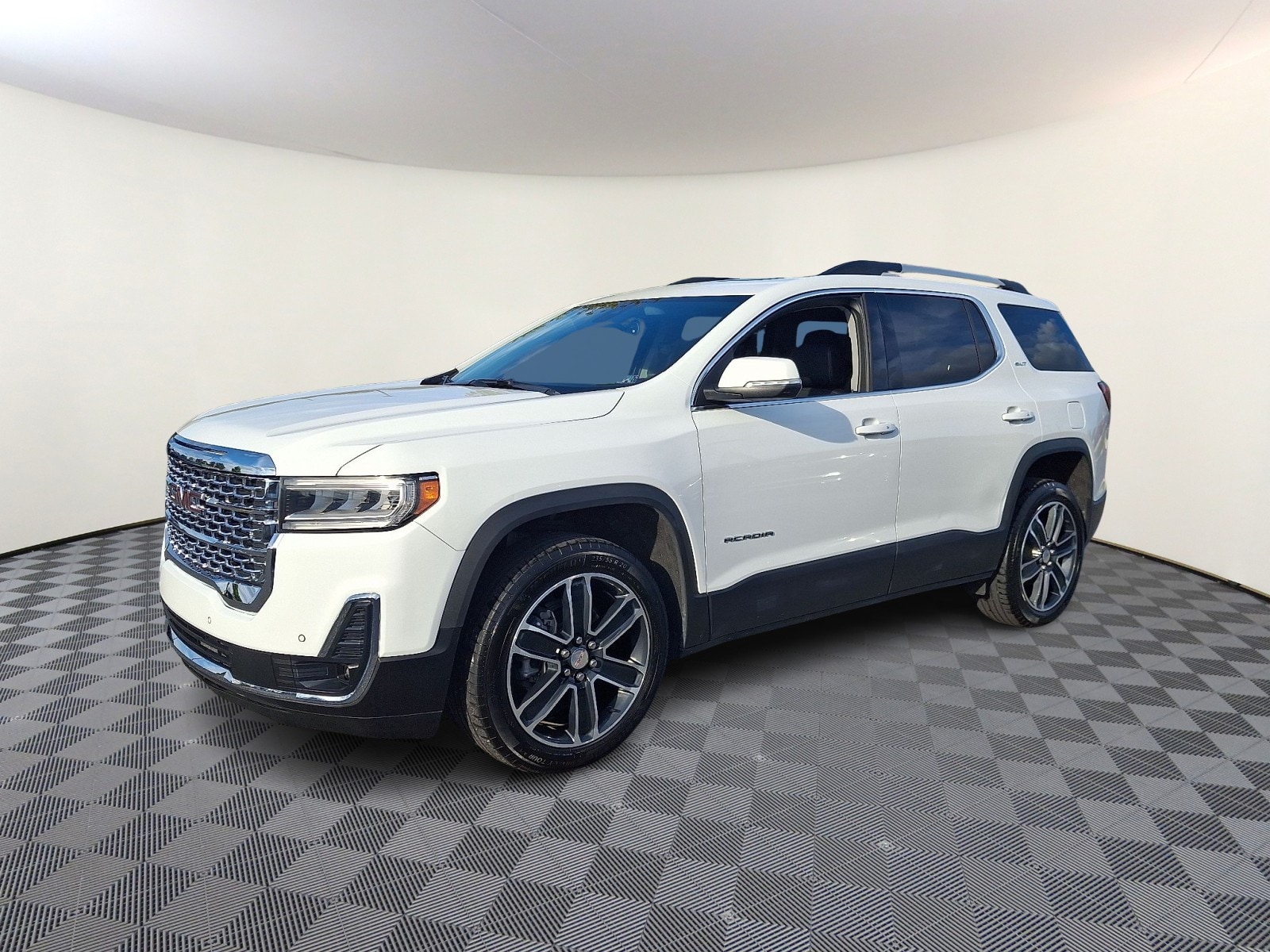 2022 GMC Acadia SLT