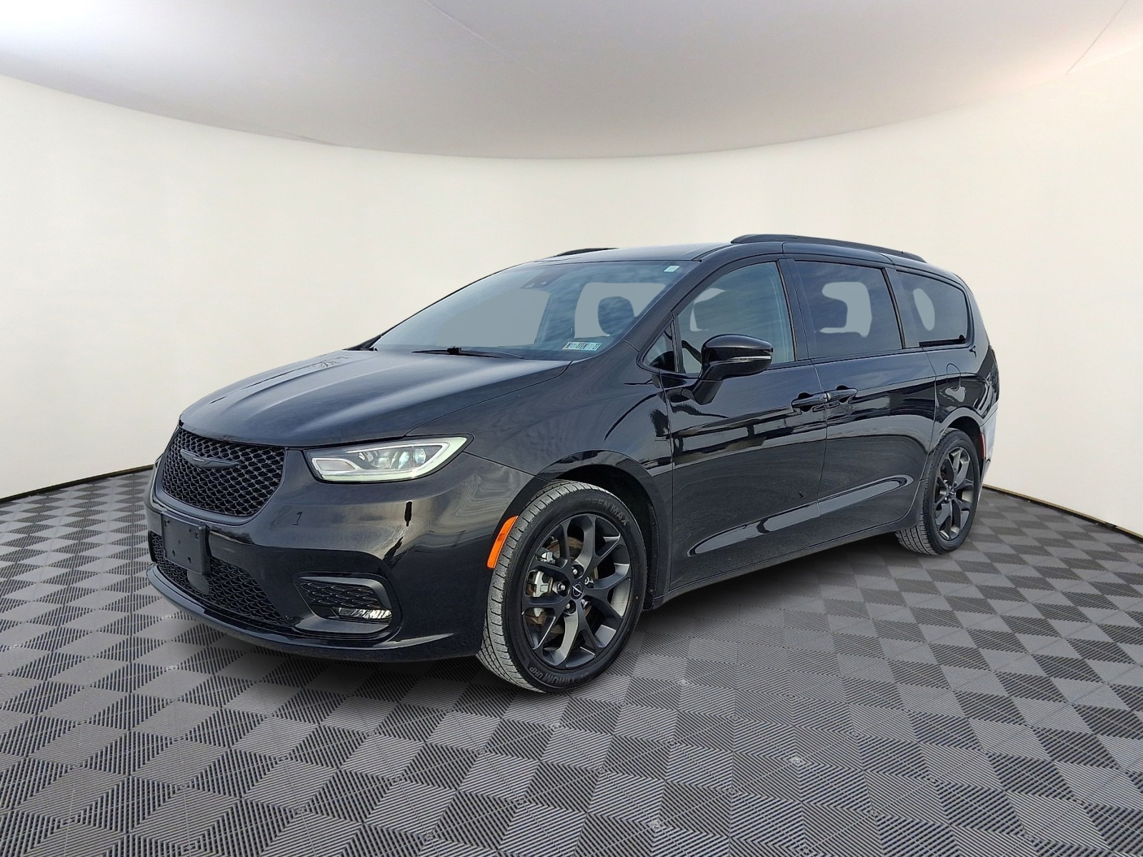 2021 Chrysler Pacifica Touring