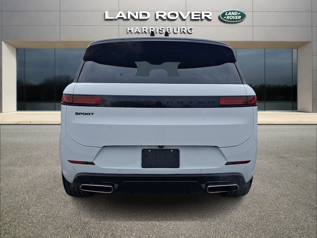 Used 2024 Land Rover Range Rover Sport Dynamic SE SUV