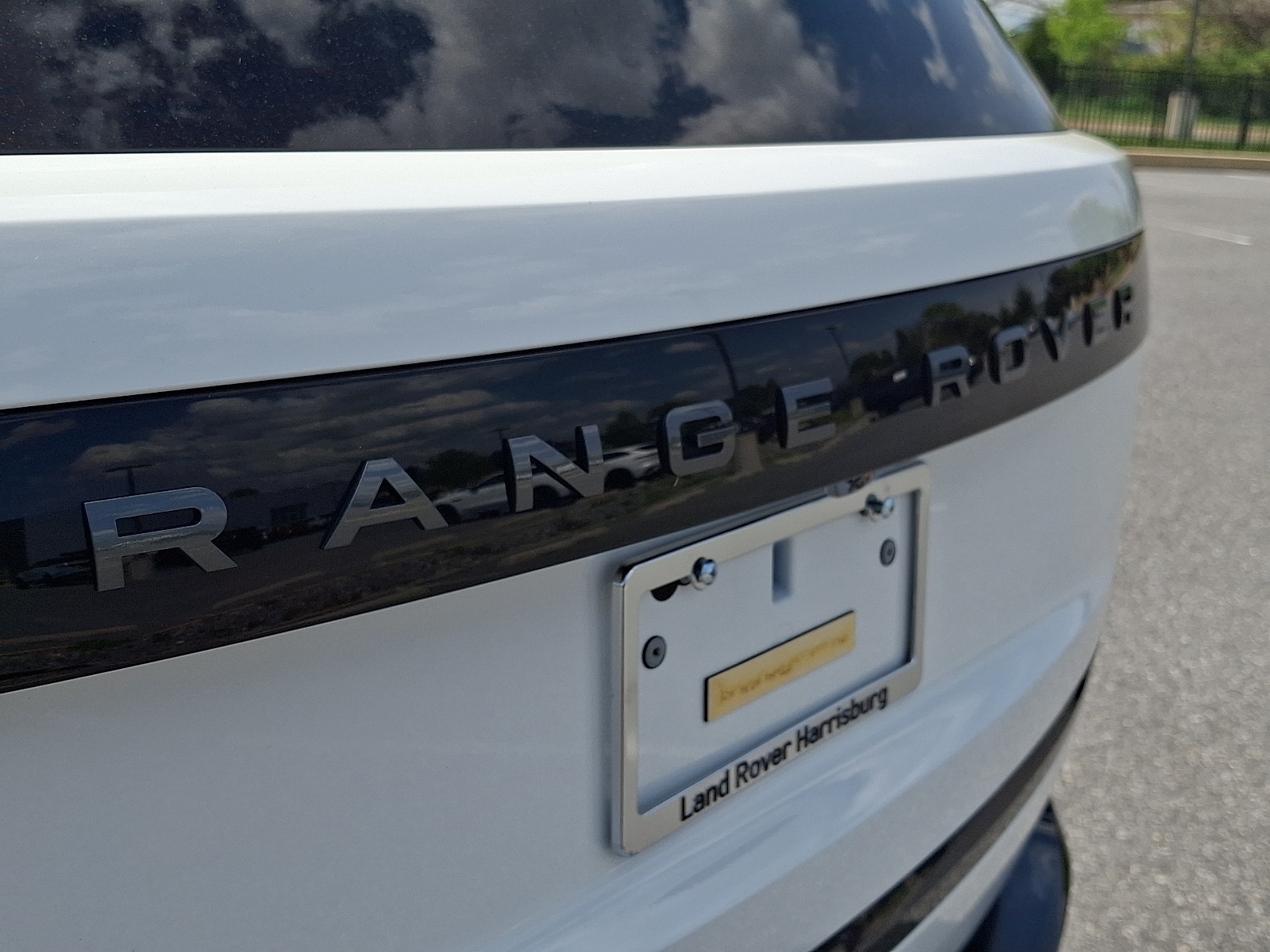 2026 Land Rover Range Rover SE - Photo 22