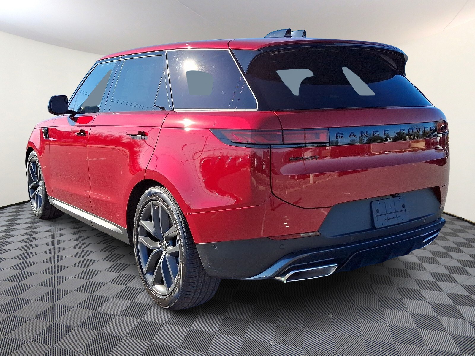 2025 Land Rover Range Rover Sport SE photo 2