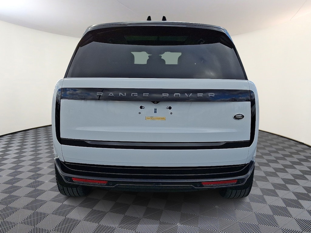 Certified 2023 Land Rover Range Rover P400 SE SUV