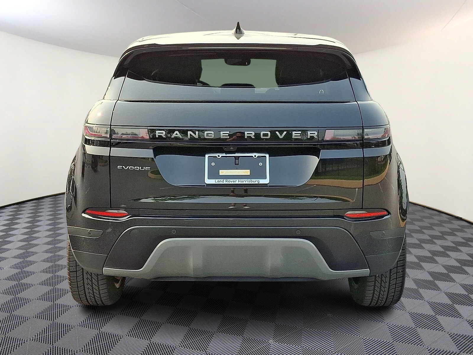 2025 Land Rover Range Rover Evoque S photo 4