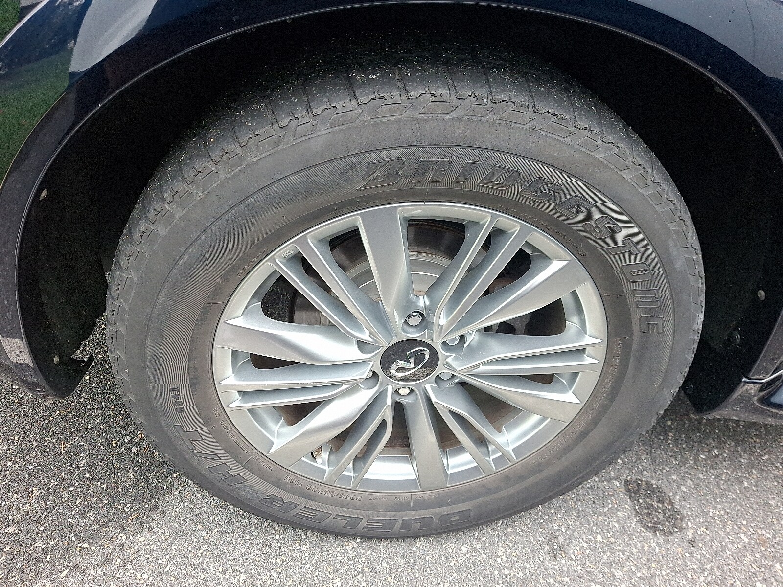 2019 Infiniti QX80 Luxe photo 4