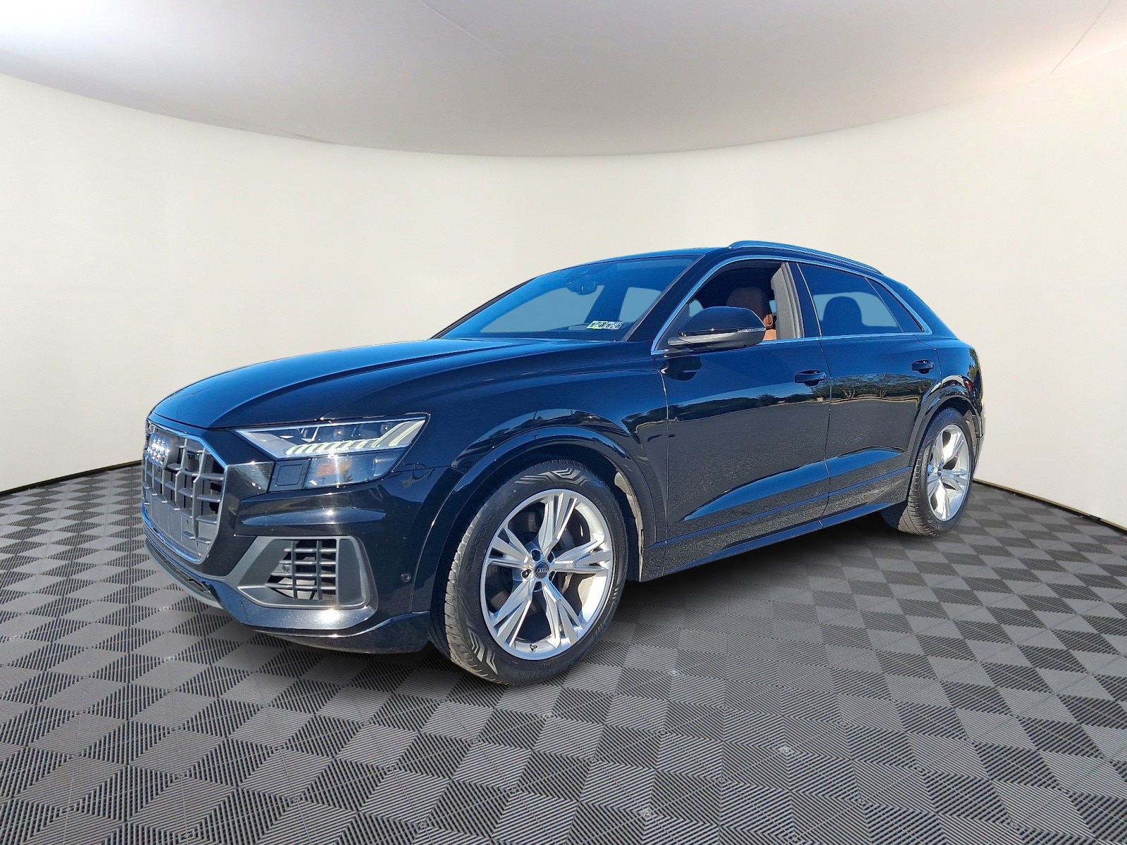 2019 Audi Q8 Prestige