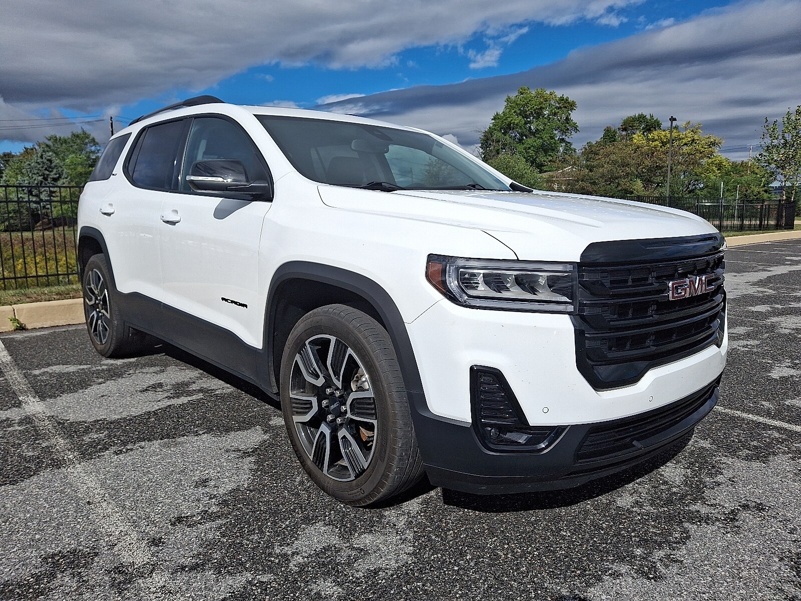 2021 Gmc Acadia SLT photo 3