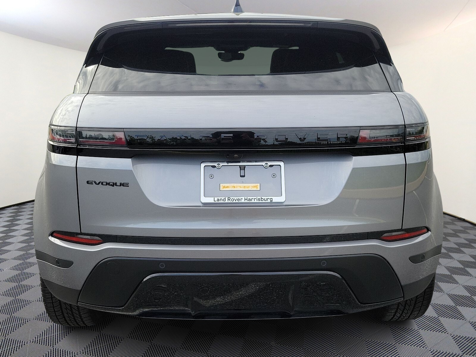 2024 Land Rover Range Rover Evoque S photo 4