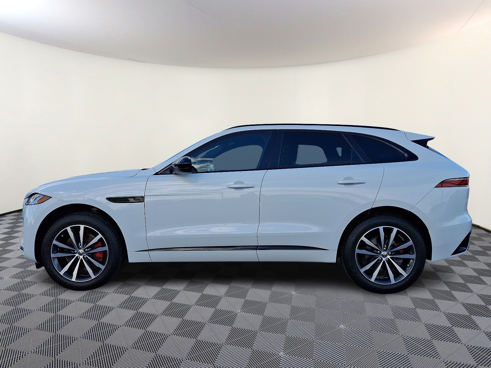 Used 2024 Jaguar F-PACE R-Dynamic S with VIN SADCT2FU9RA738160 for sale in Carlisle, PA