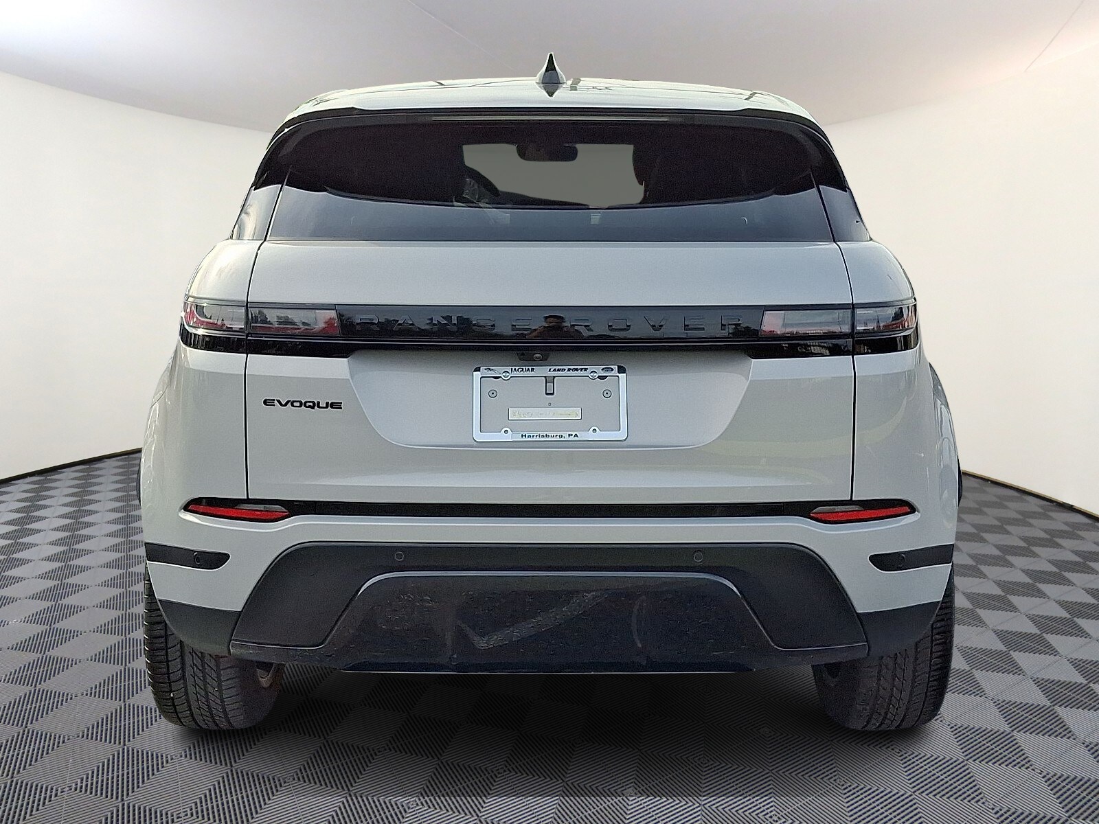 2025 Land Rover Range Rover Evoque S photo 4