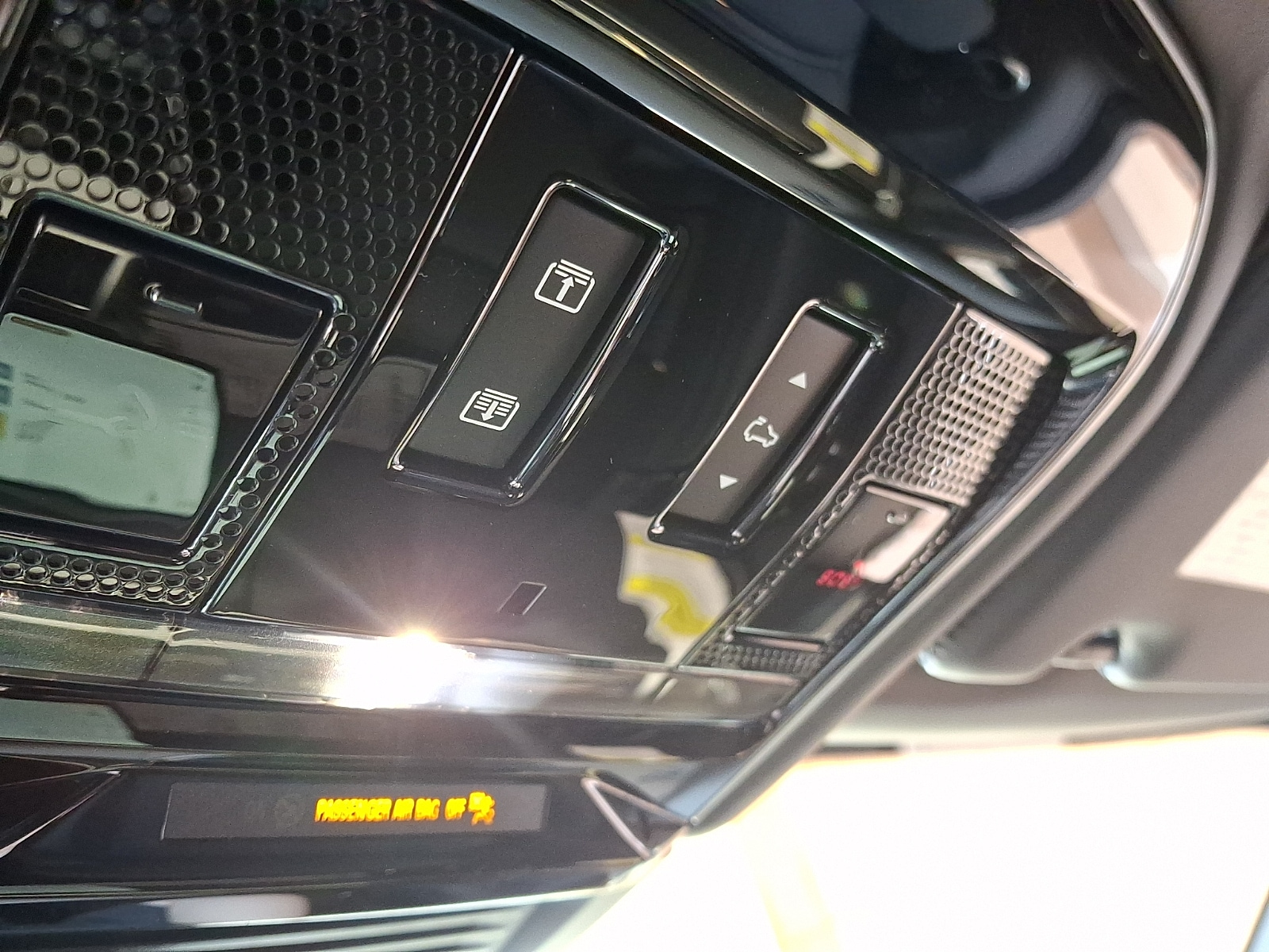 2026 Land Rover Range Rover SV - Photo 19