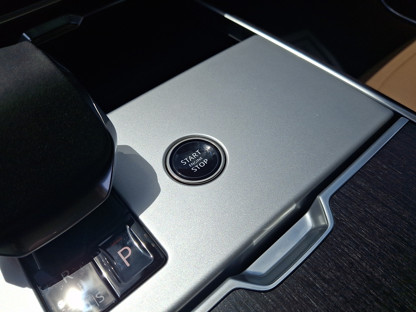 2026 Land Rover Range Rover SE - Photo 19