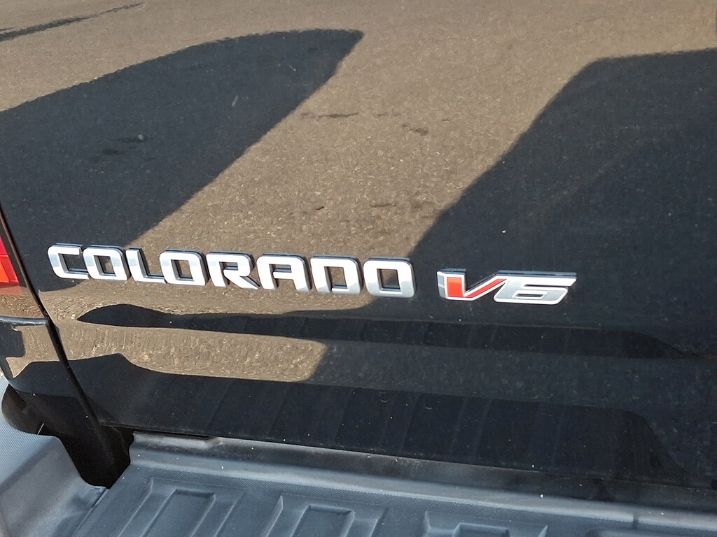 Used 2017 Chevrolet Colorado Z71 Truck Crew Cab