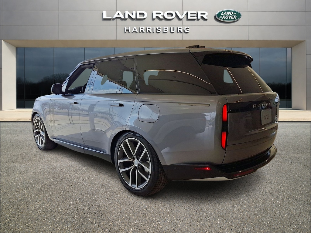 New 2025 Land Rover Range Rover SE Phev SUV