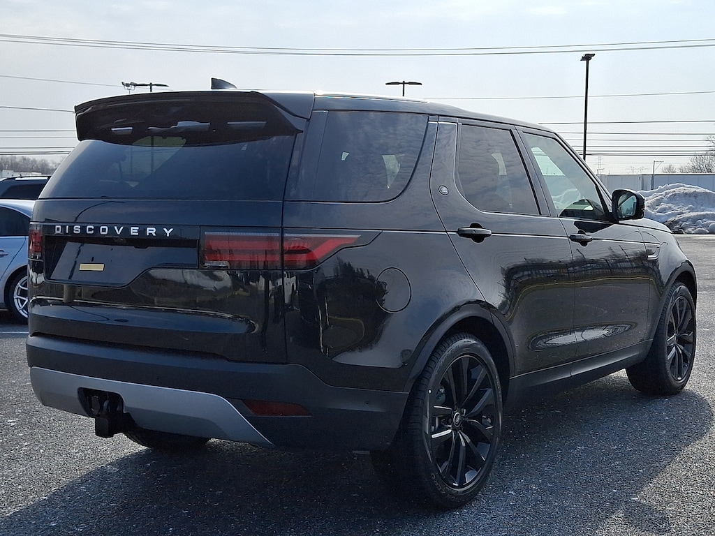 New 2026 Land Rover Discovery S SUV