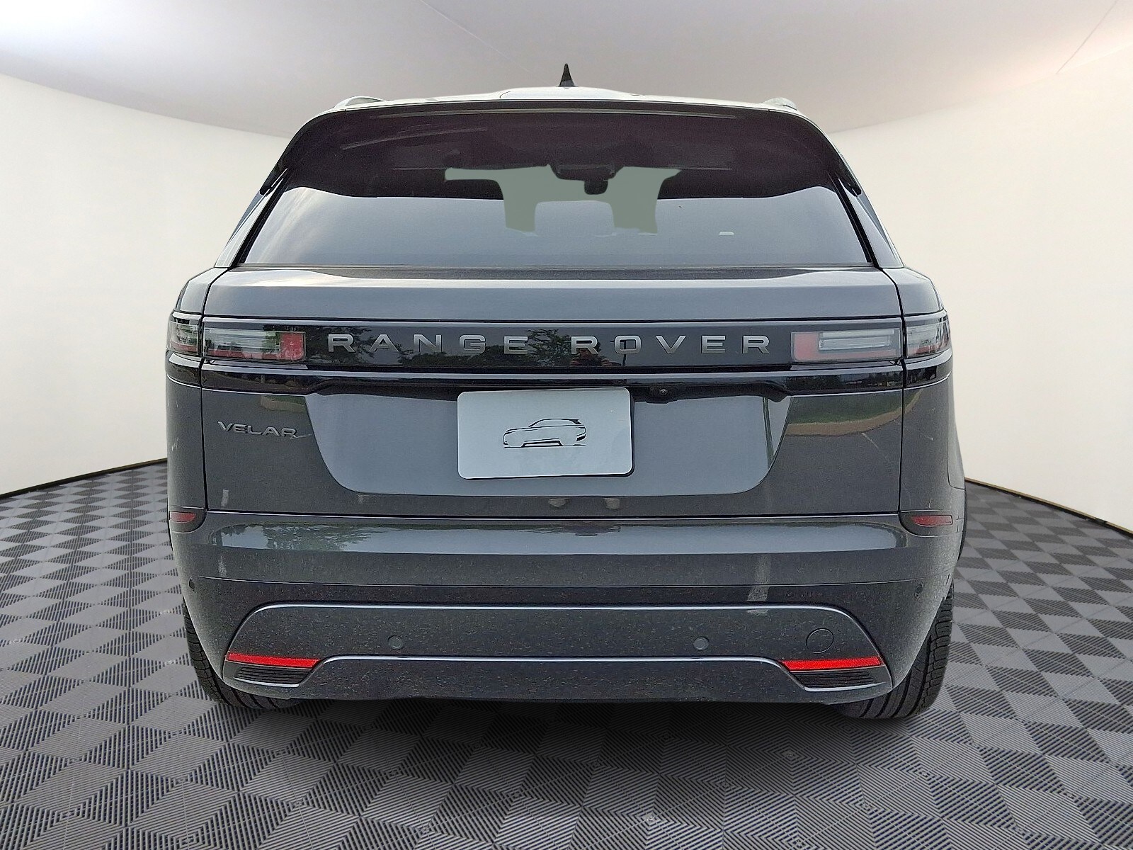 2026 Land Rover Range Rover Velar SE photo 3