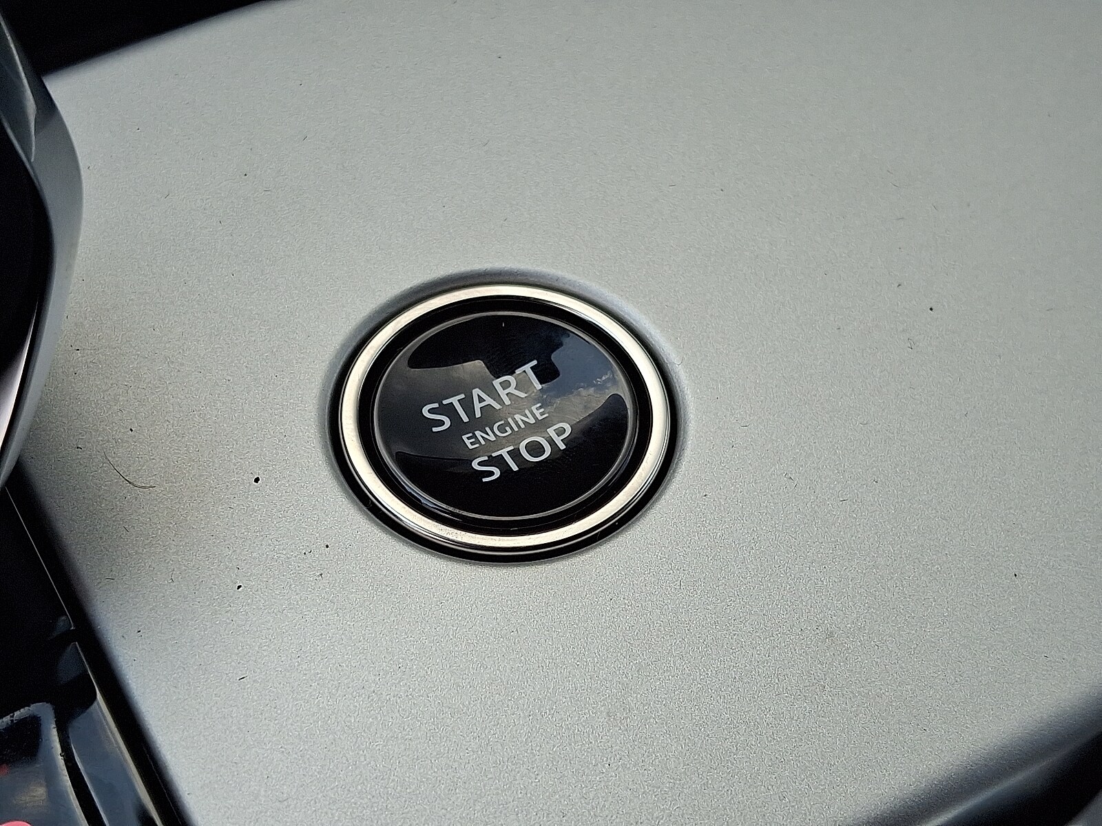 2025 Land Rover Range Rover SE - Photo 17
