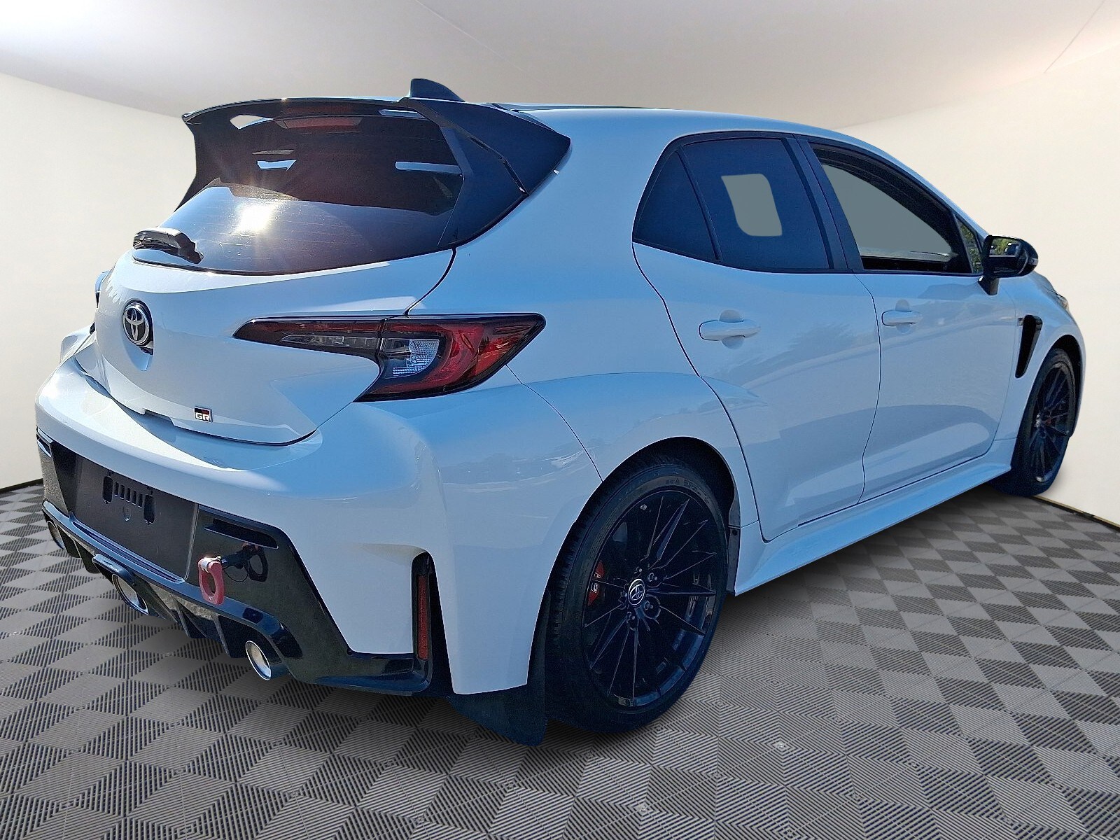2023 Toyota Corolla GR Circuit Edition photo 4