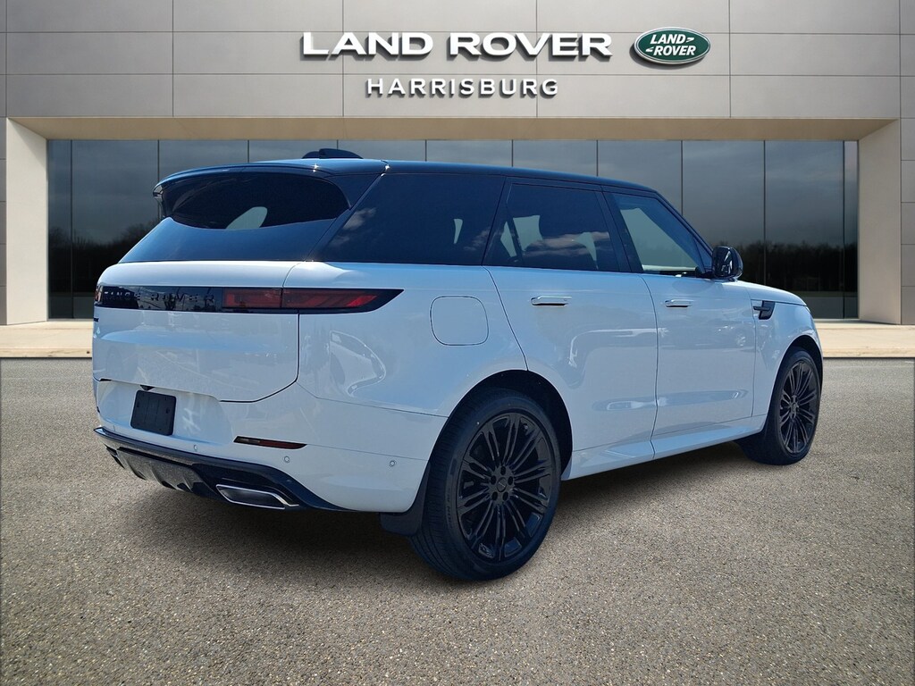 New 2026 Land Rover Range Rover Sport Dynamic SE SUV