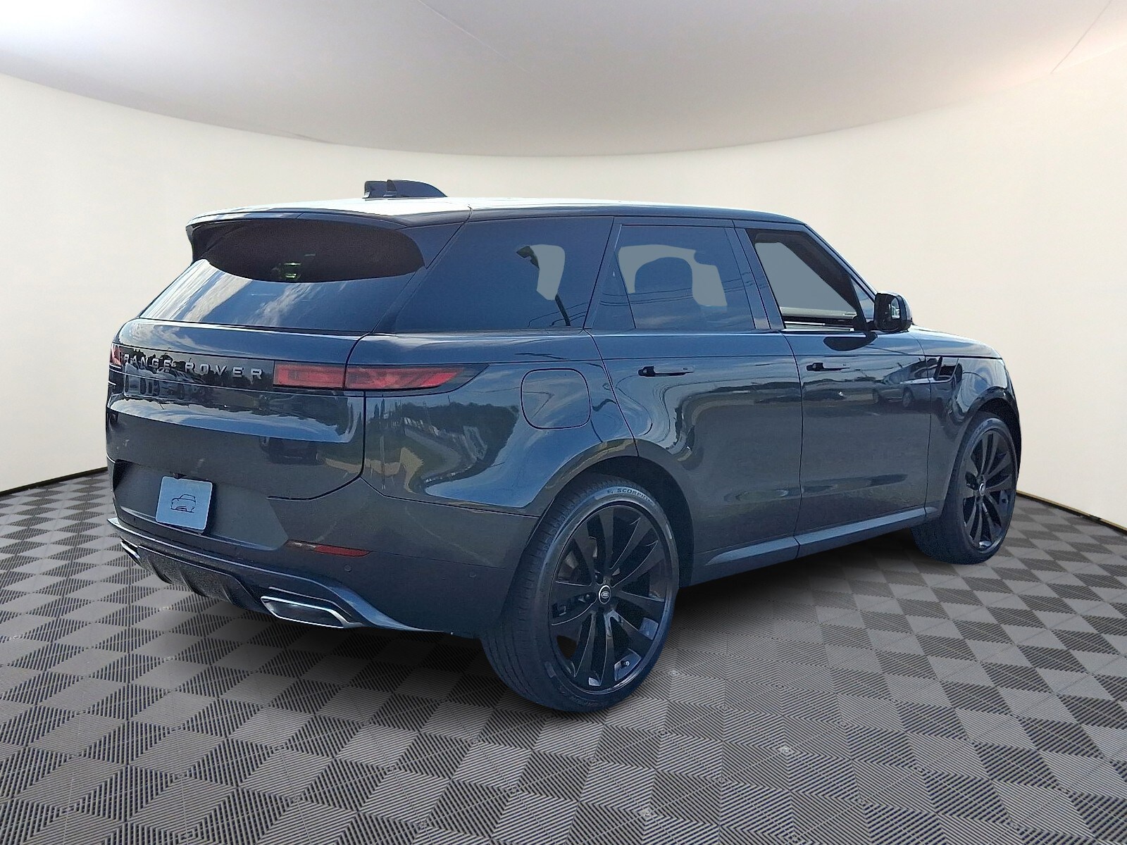 2025 Land Rover Range Rover Sport SE photo 4