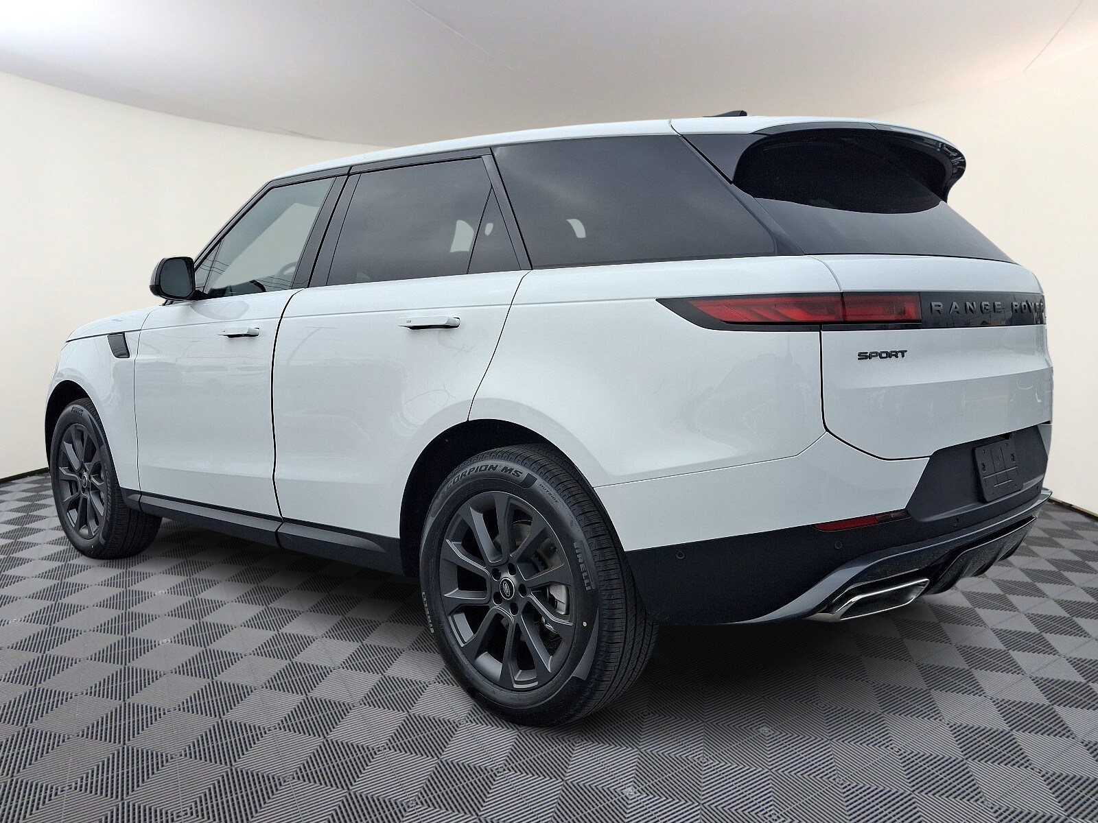 2025 Land Rover Range Rover Sport P360 S photo 2