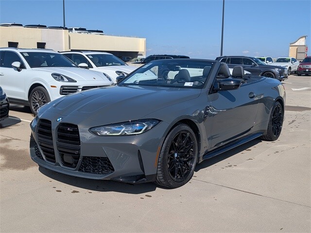 2024 Bmw M4 Convertible photo 2