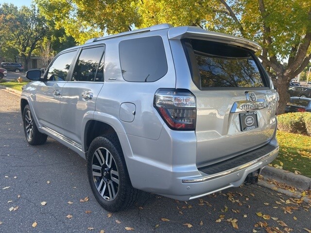 2014 Toyota 4Runner Limited photo 3