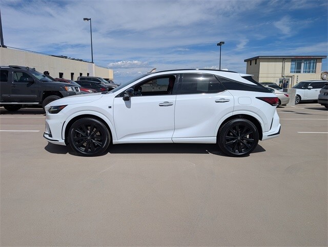 2023 Lexus RX 500h F SPORT Performance AWD photo 3